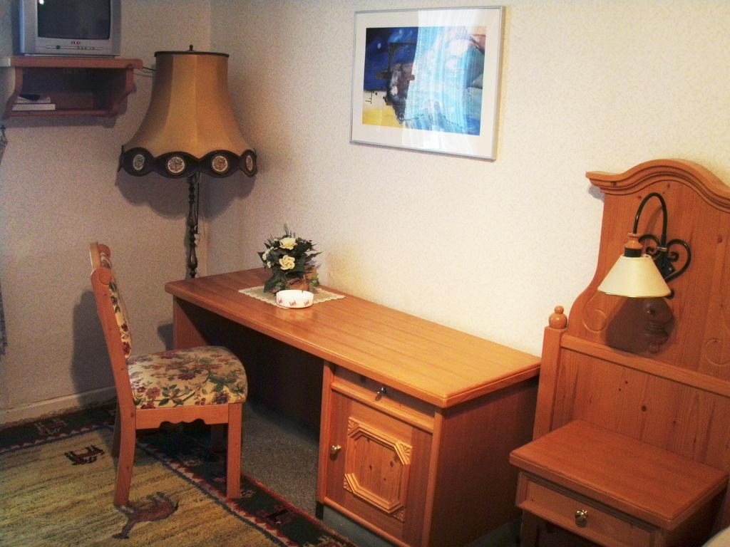 Dreischlaeger Hof Hotel Neustadt Szoba fotó